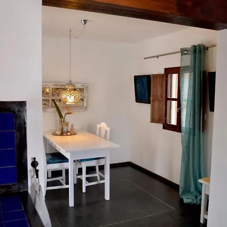 Casa Hibisco Mit Schoenem Garten By Interhome Apartment *