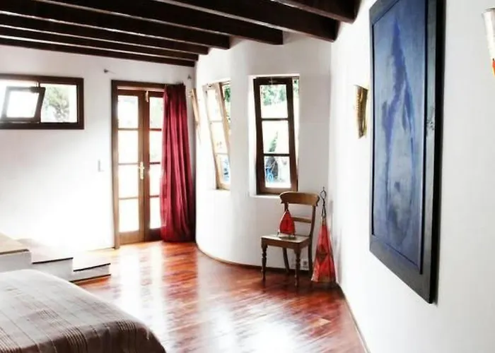 Apartment Casa Hibisco Mit Schoenem Garten By Interhome