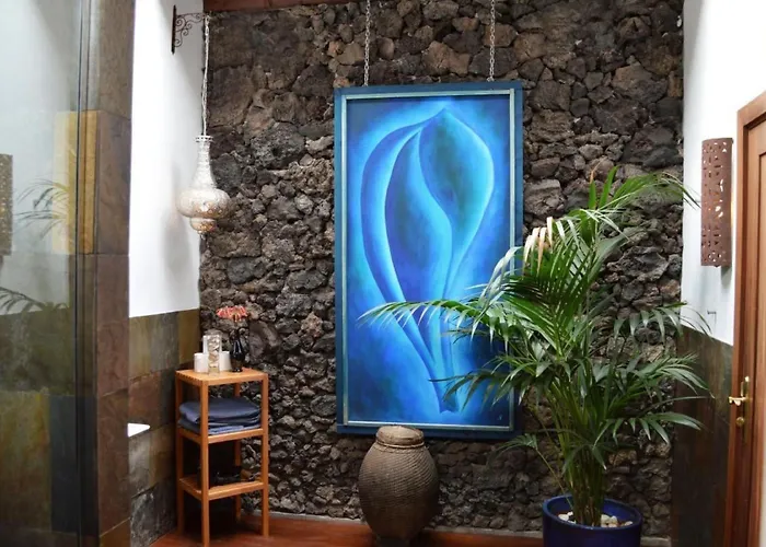 Apartamento Casa Hibisco Mit Schoenem Garten By Interhome *